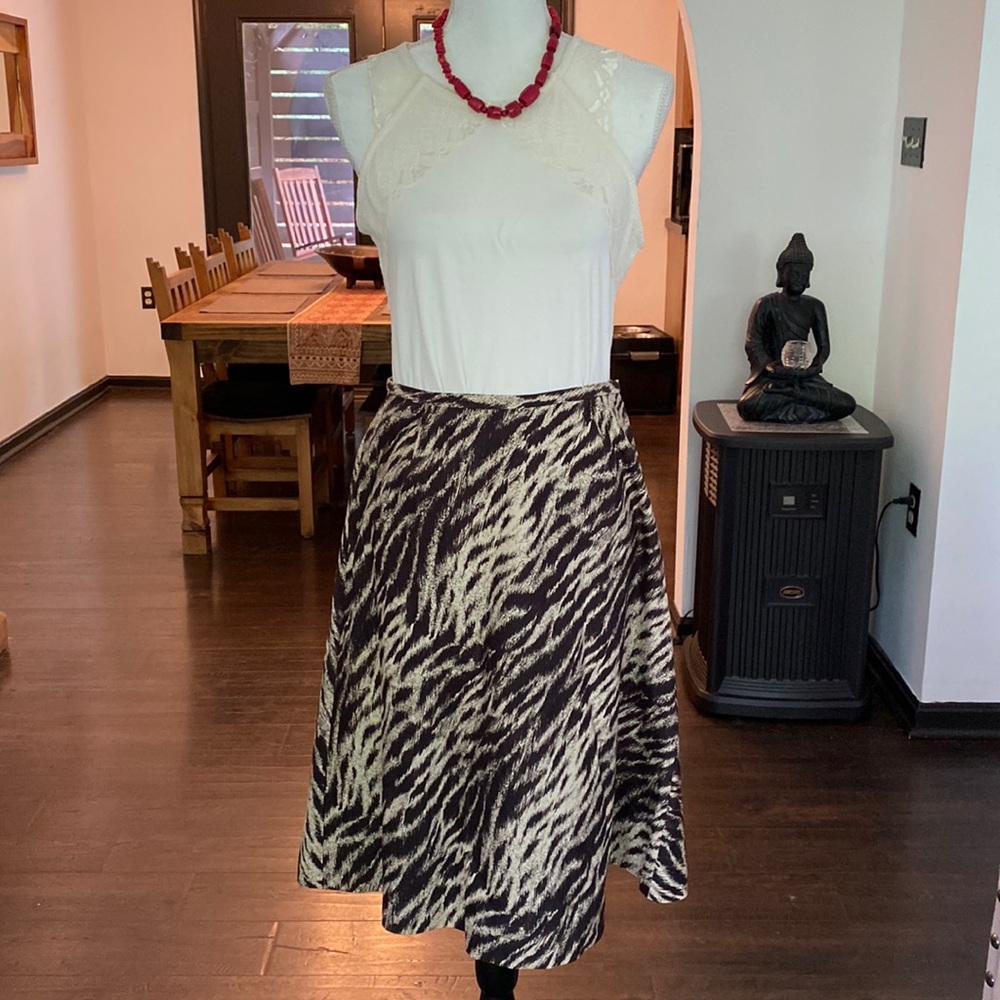 Olivia & Grace animal print skirt 6